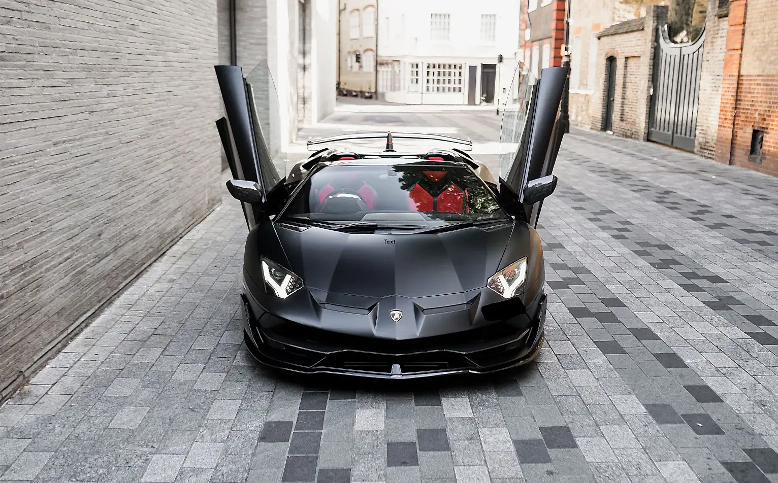 Lamborghini - Image 4