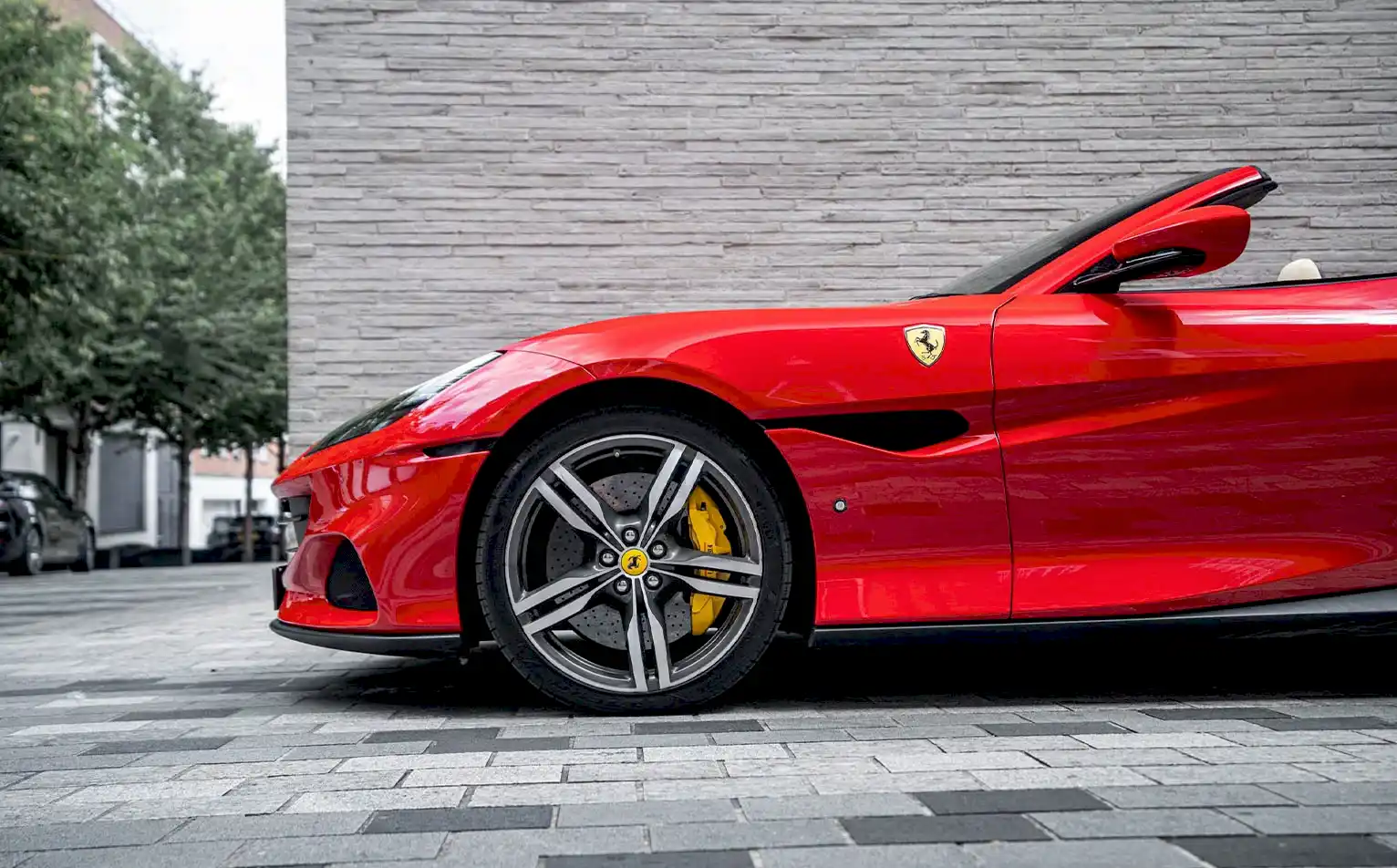 Ferrari - Image 10