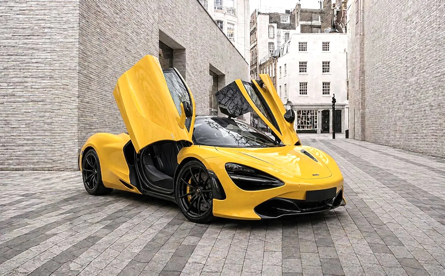 McLaren - Image 1