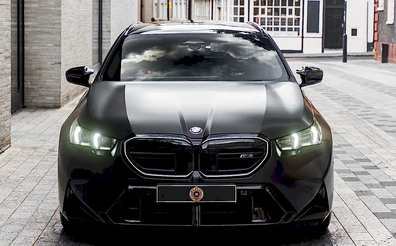 BMW - Image 7