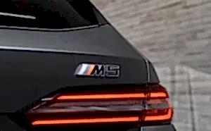 BMW - Image 11