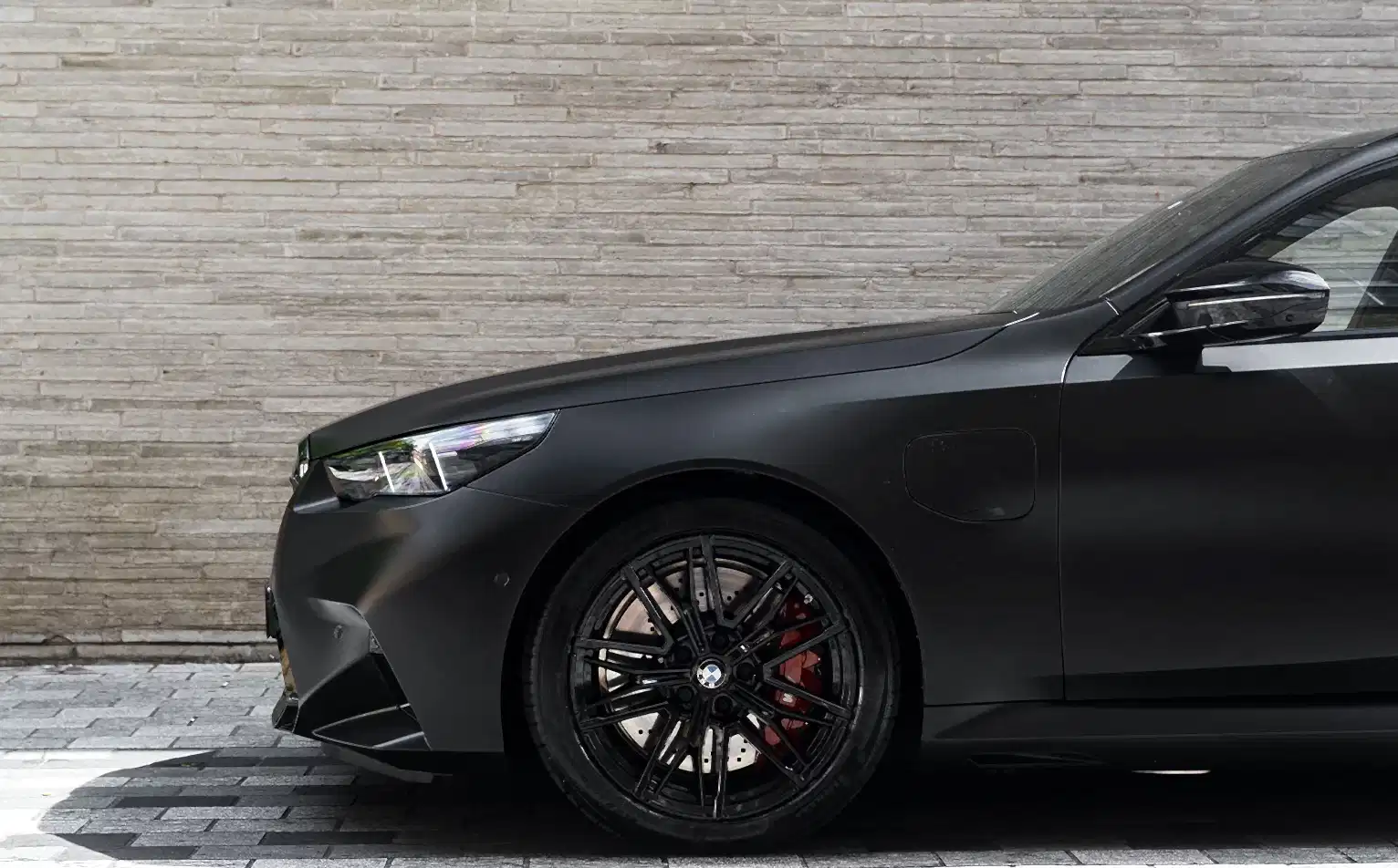 BMW - Image 13