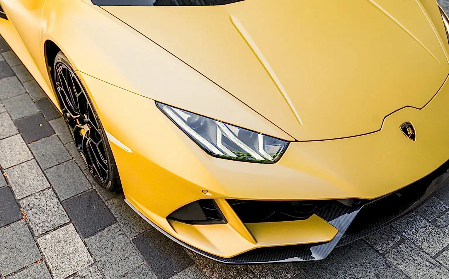 Lamborghini - Image 8