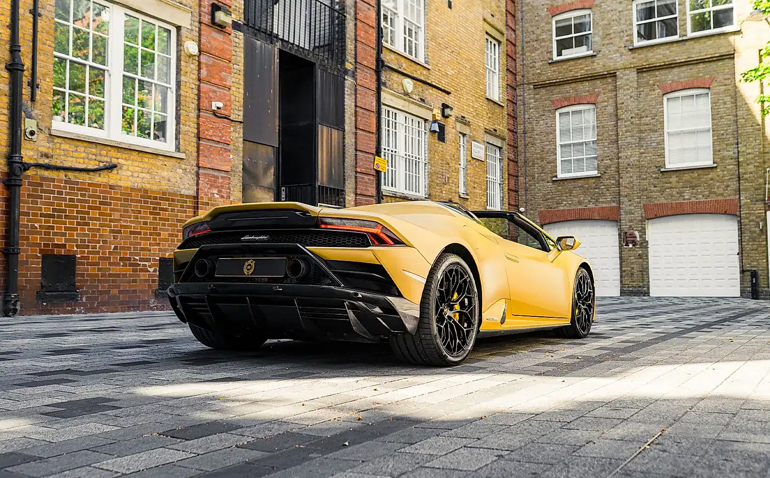 Lamborghini - Image 3