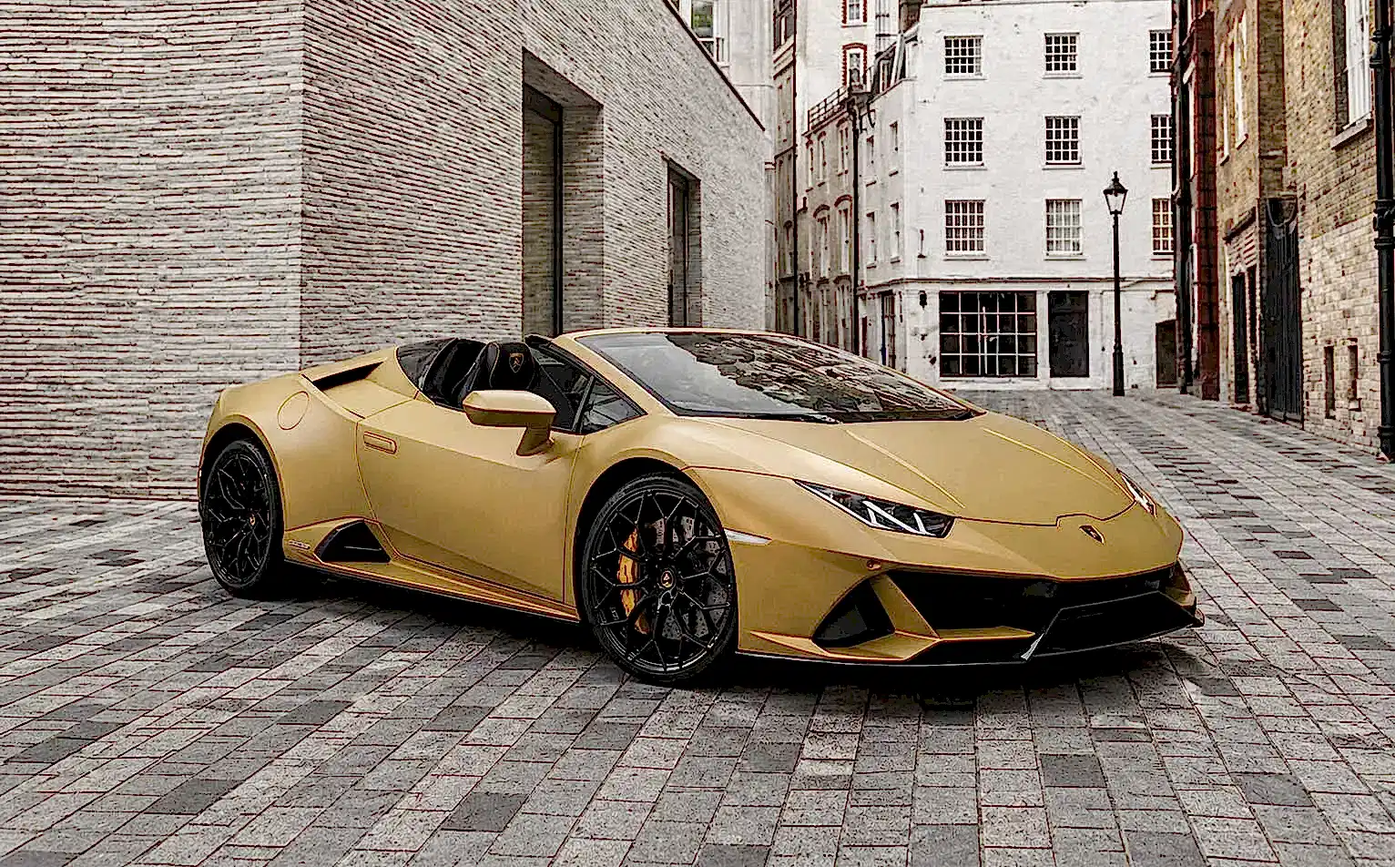Lamborghini - Image 1