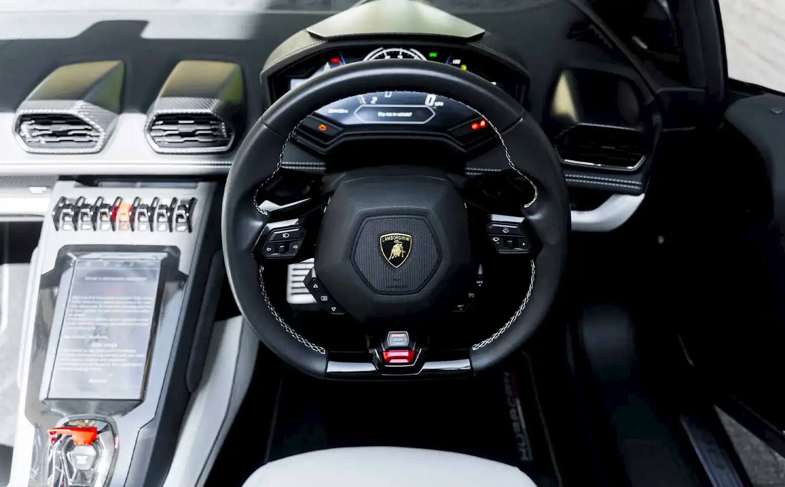 Lamborghini - Image 3