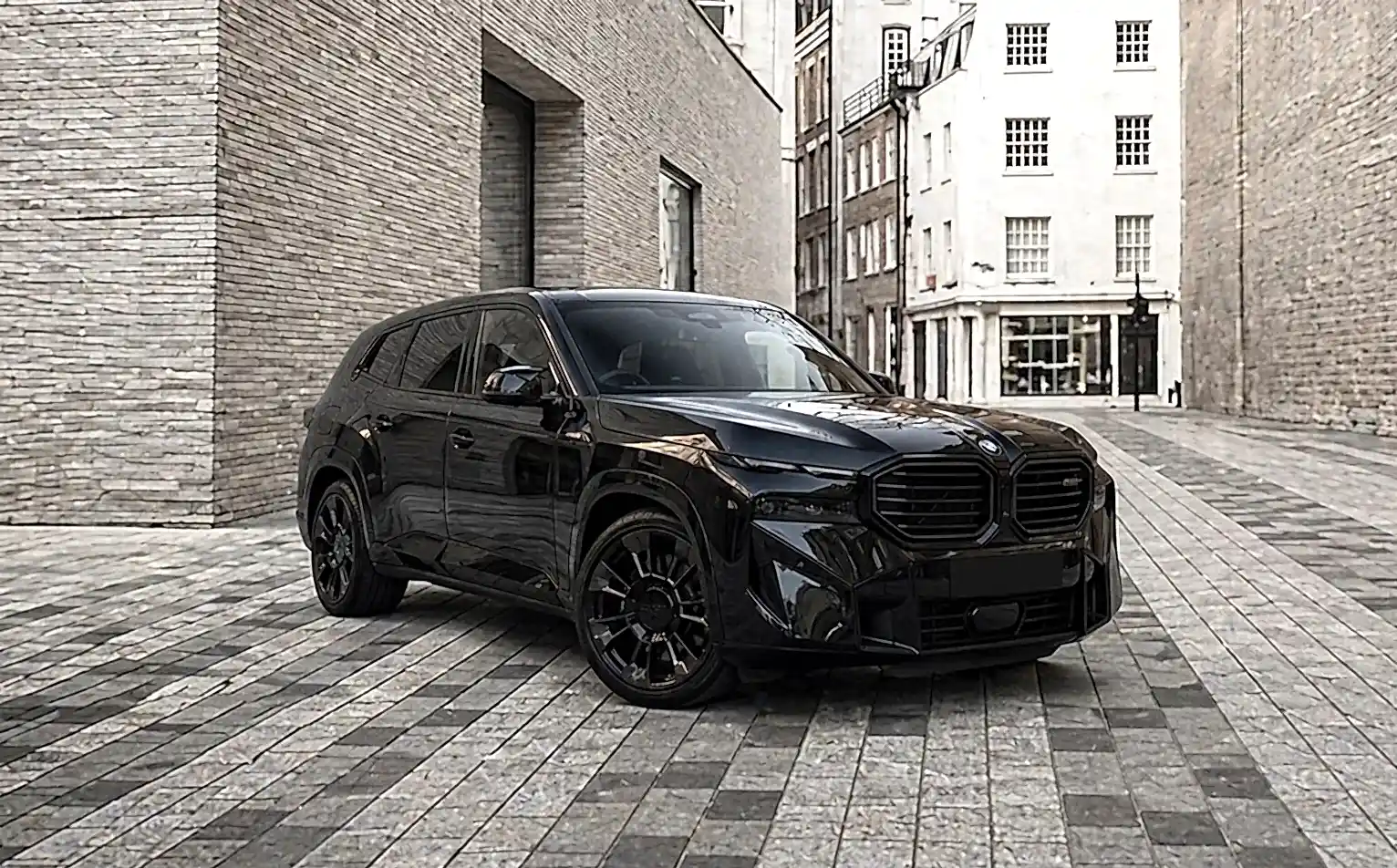 BMW XM