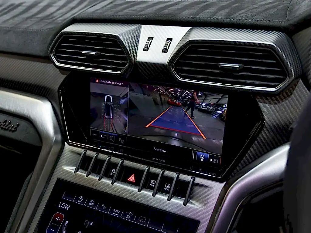 Lamborghini - Image 4