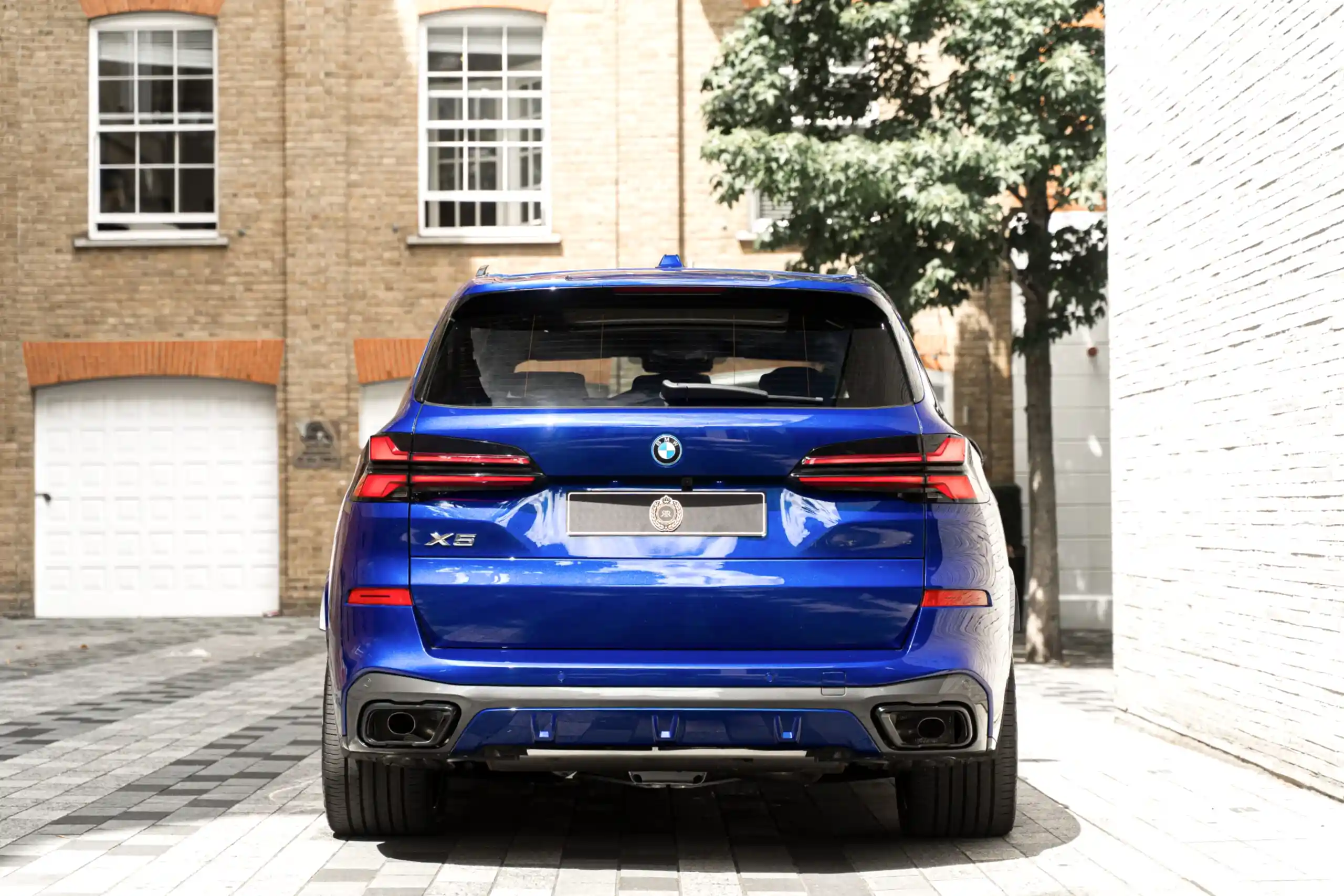 BMW - Image 5