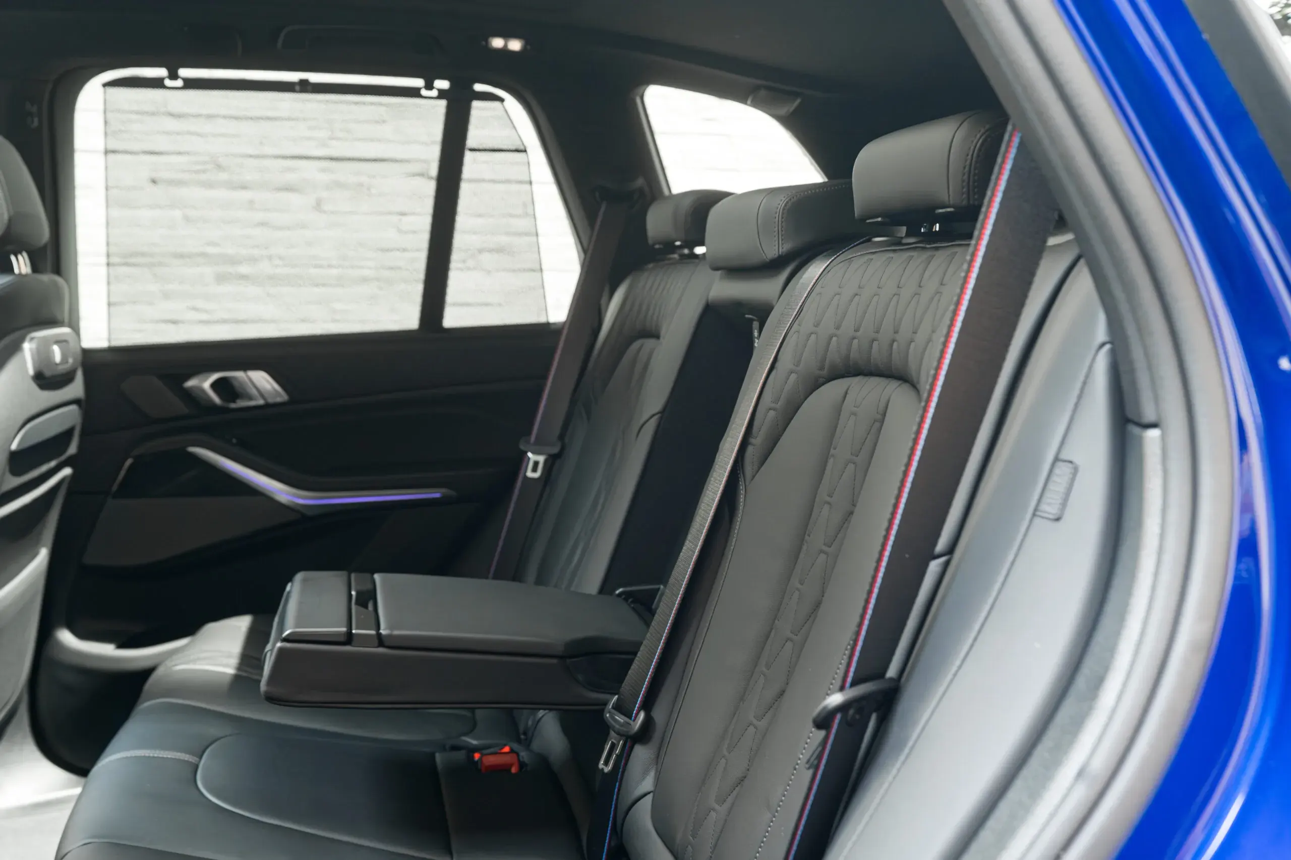 BMW - Image 12